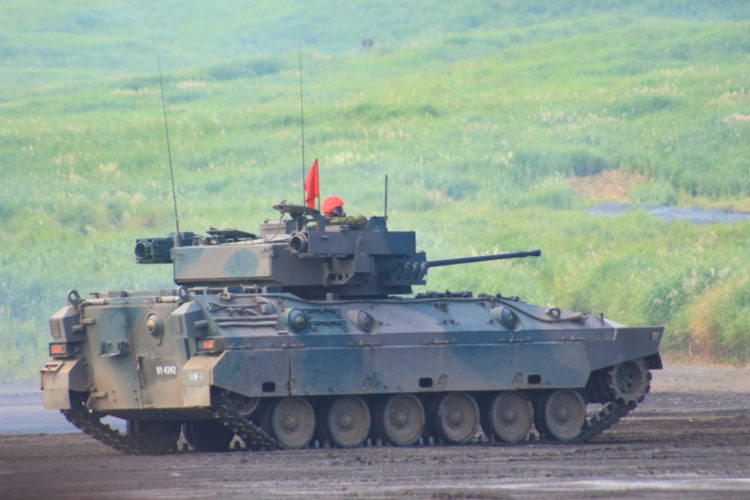 89式装甲戦闘車　愛称”ライトタイガー”